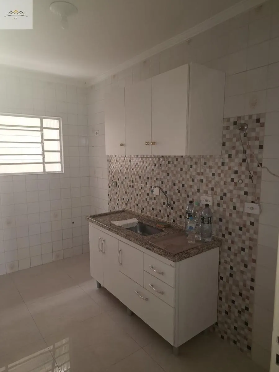 Imagem Sobrado em condomínio à venda na Vila Palmares, Santo André 2 dorm. 1 vg.