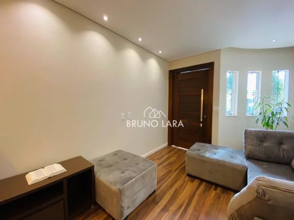 Imagem Casa à venda / Três Poderes.