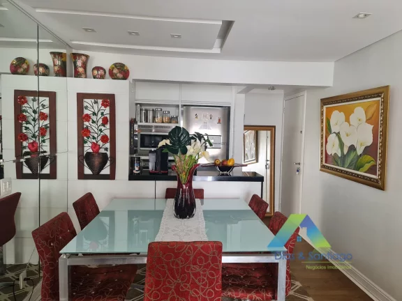 Foto do imóvel Apartamento recém reformado com 67m², 2 dormitórios, 1 suíte, 2 vagas de garagem coberta em localização privilegiada em área nobre a 500mts da Estação Metrô Chácara Klabin.