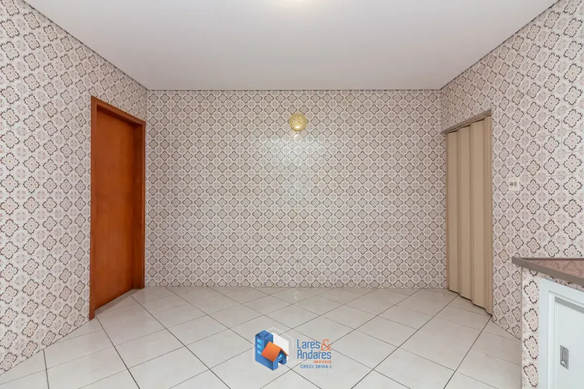 Imagem Casa para venda em Vila Ema com 2 quartos, 202m²