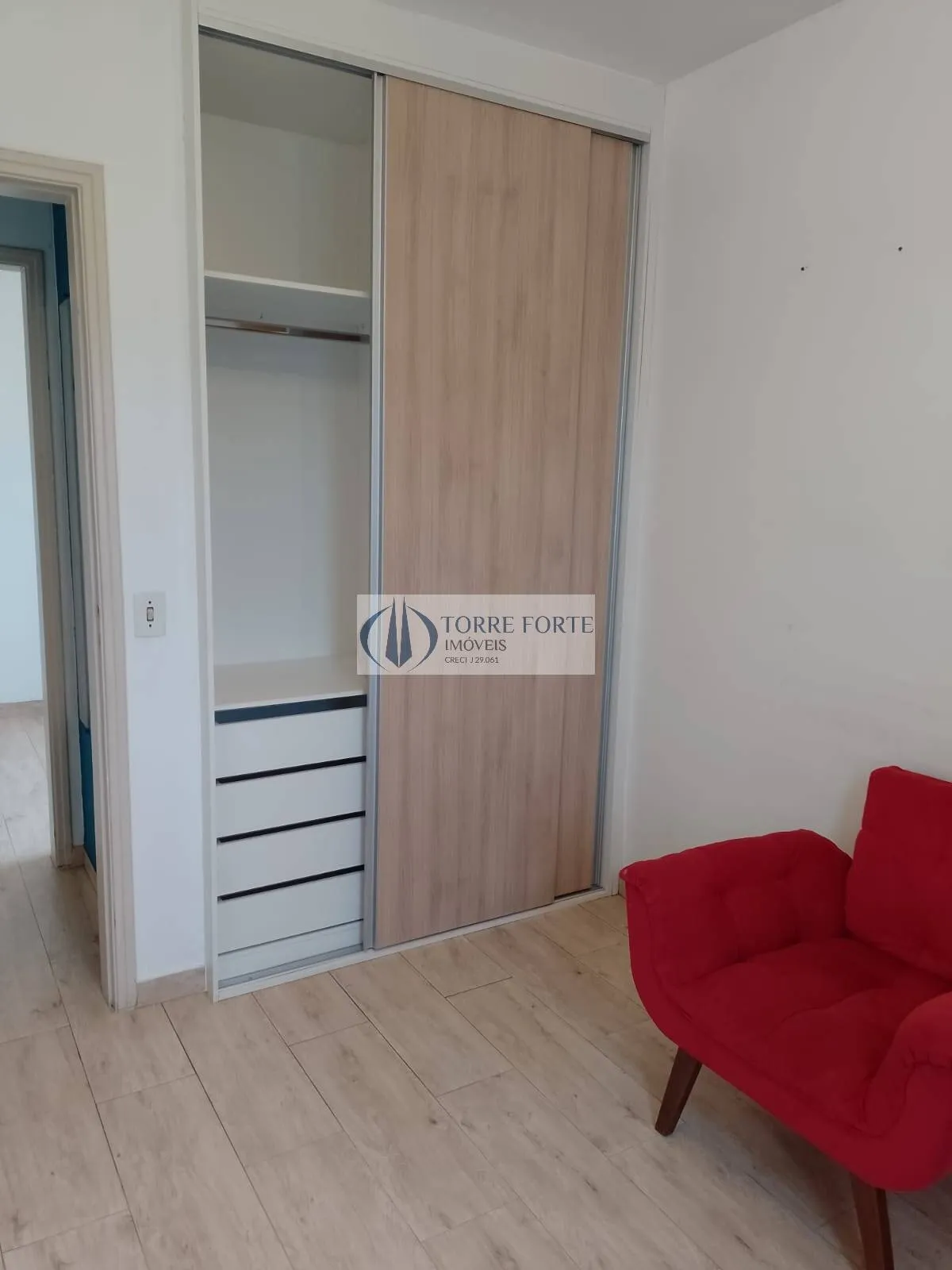 Imagem Lindo Apartamento com 3 dormitorios 1 vaga na Vila Ema.