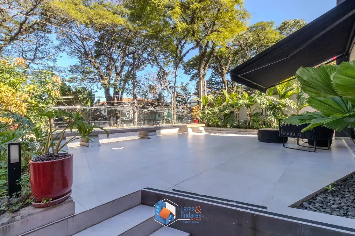 Imagem Casa para venda em Brooklin Paulista com 3 quartos, sendo 3 suítes, 383m²