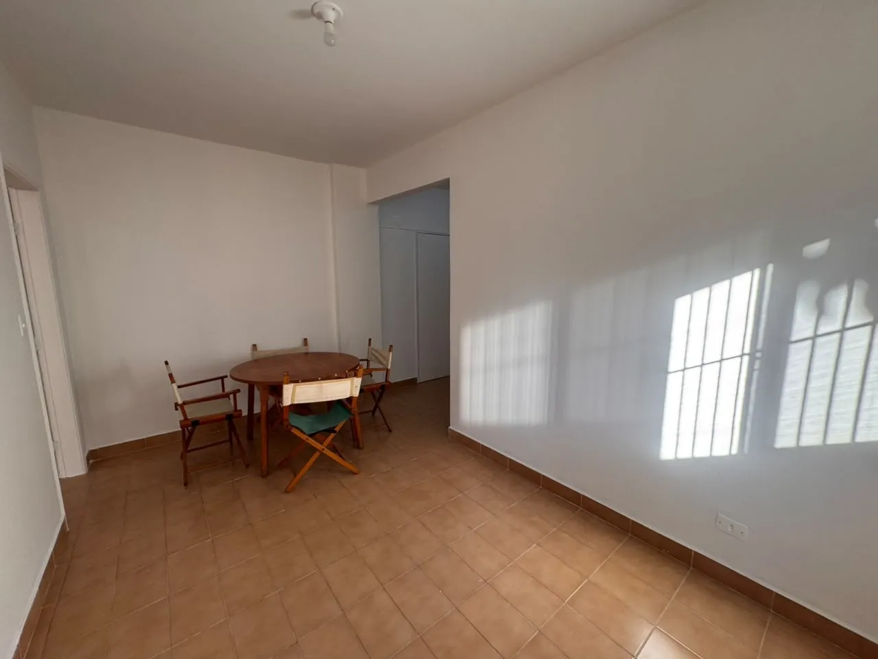 Imagem Apartamento para Venda em Praia Grande, Caiçara, 1 dormitório, 1 banheiro, 1 vaga