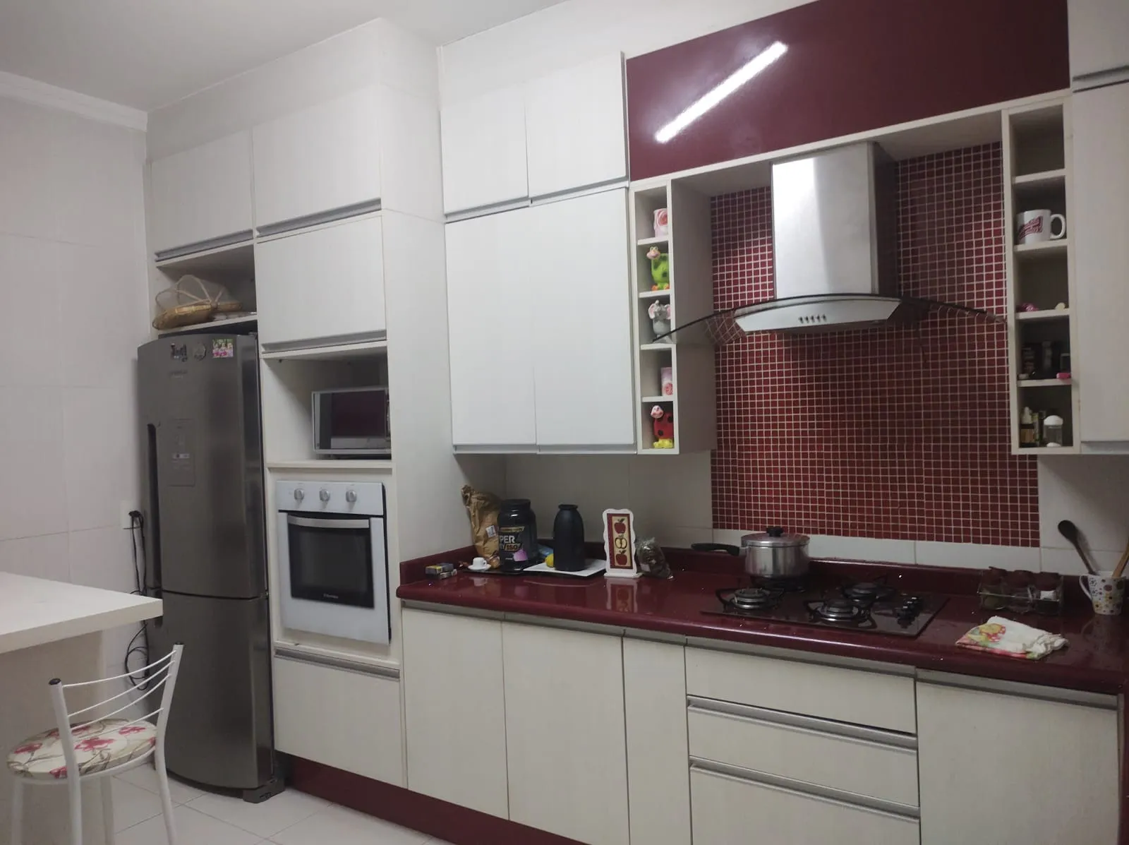 Imagem Casa com 3 quartos, 220 m² à venda