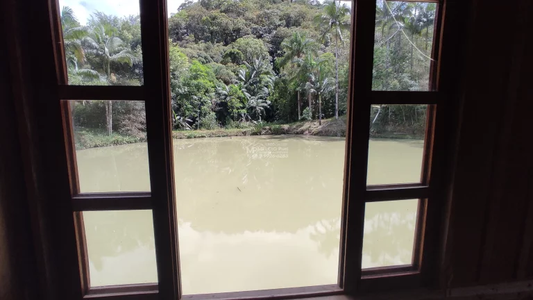 Imagem Propriedade ideal para fazer Sítio para Aluguel. Pois ja tem prontos 8 área com terraplanagem, pronto para construir.