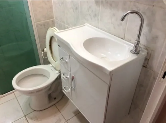 Apartamento com 2 Quartos para Alugar, 42 m² em Parque Rincão - Cotia