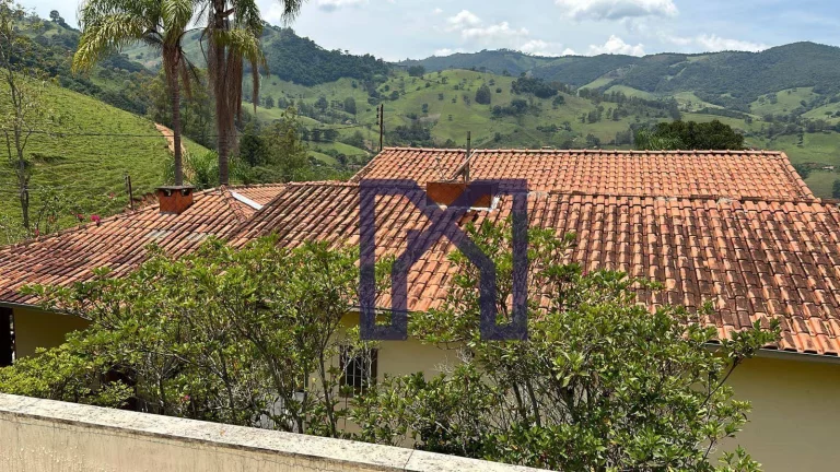 Imagem Sítio com 5 suítes à venda, 6,05 Hec por R$ 2.900.000 - Bairro Barreirinho - Delfim Moreira/MG