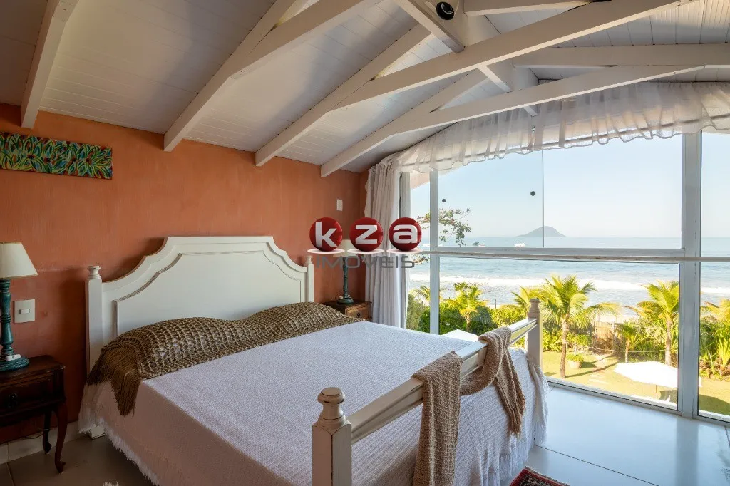 Imagem Casa de luxo a venda MOBILIADA, na Barra do Una: 6 suítes, 3 salas, 10 banheiros, frente para o mar, 800m² de área em São Sebastião-SP!
