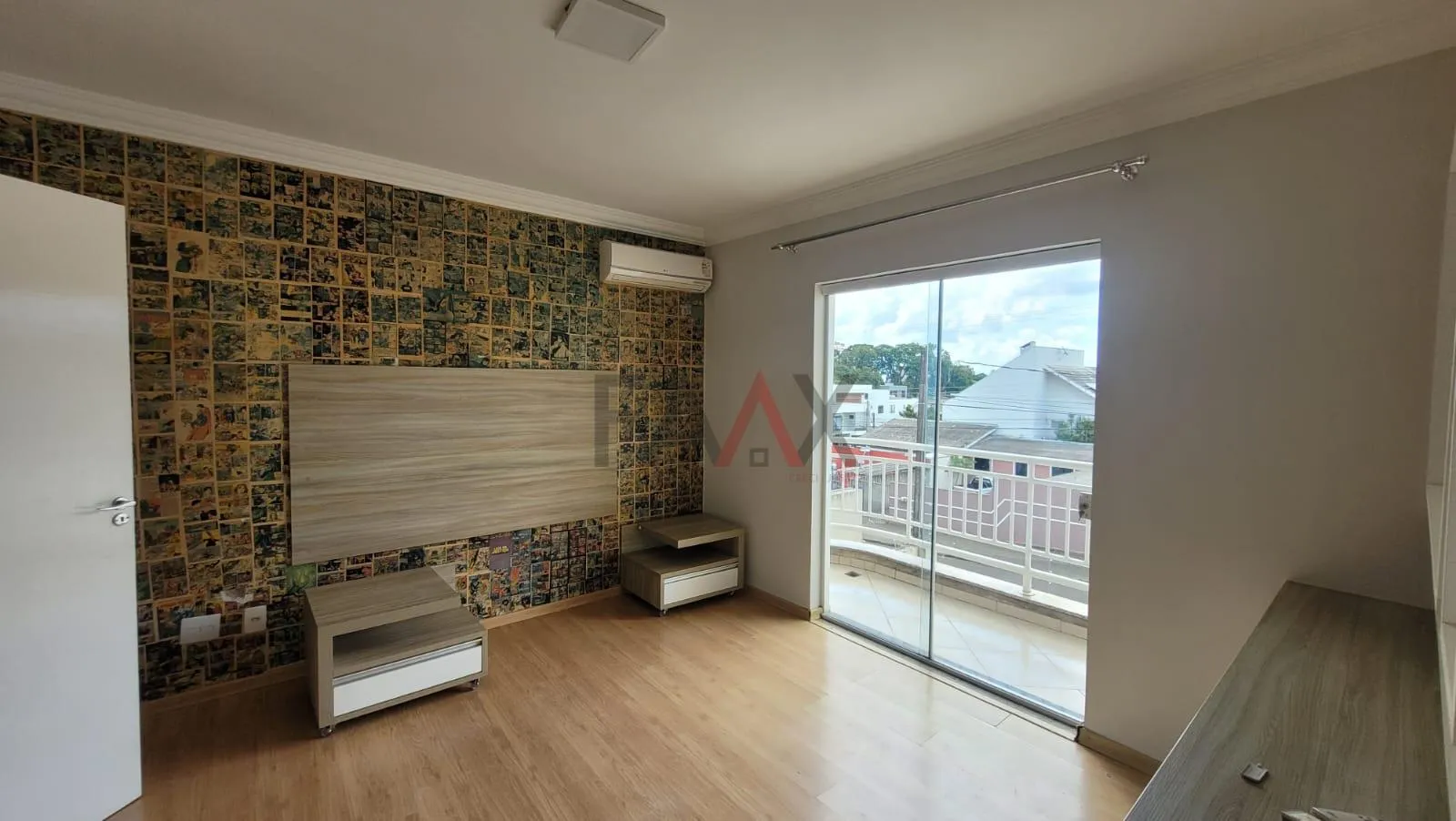 Imagem Sobrado com 3 dormitórios á venda,300.00 m², Alto da XV, GUARAPUAVA - PR