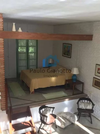 Imagem Chácara com 5 mil m² - Porteira fechada na região de Cotia