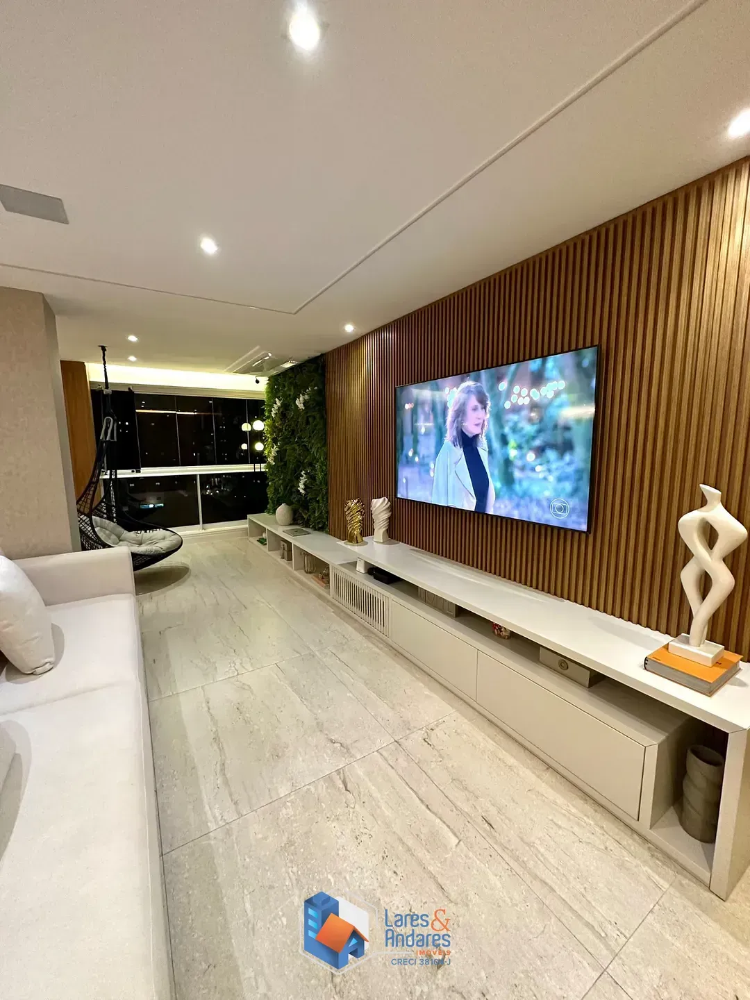 Imagem Apartamento para venda em Santana com 3 quartos, sendo 2 suítes, 196m²