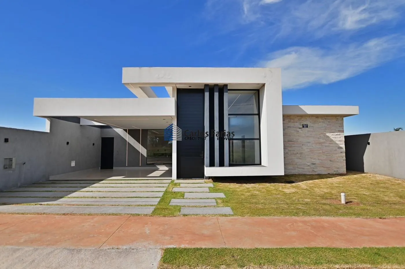 Imagem Casa em Condomínio para Venda em Brasília, Setor Habitacional Tororó (Jardim Botânico), 3 dormitórios, 3 suítes, 5 banheiros, 2 vagas