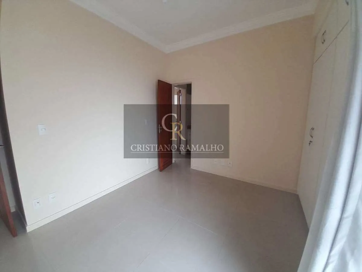 Imagem Apartamento à venda em Cabo Frio, Centro, com 3 quartos, 181,00m2
