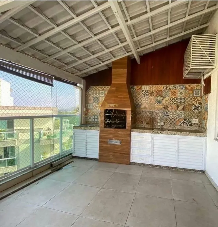 Imagem Cobertura Duplex para Venda em Niterói / RJ no bairro Itacotiara