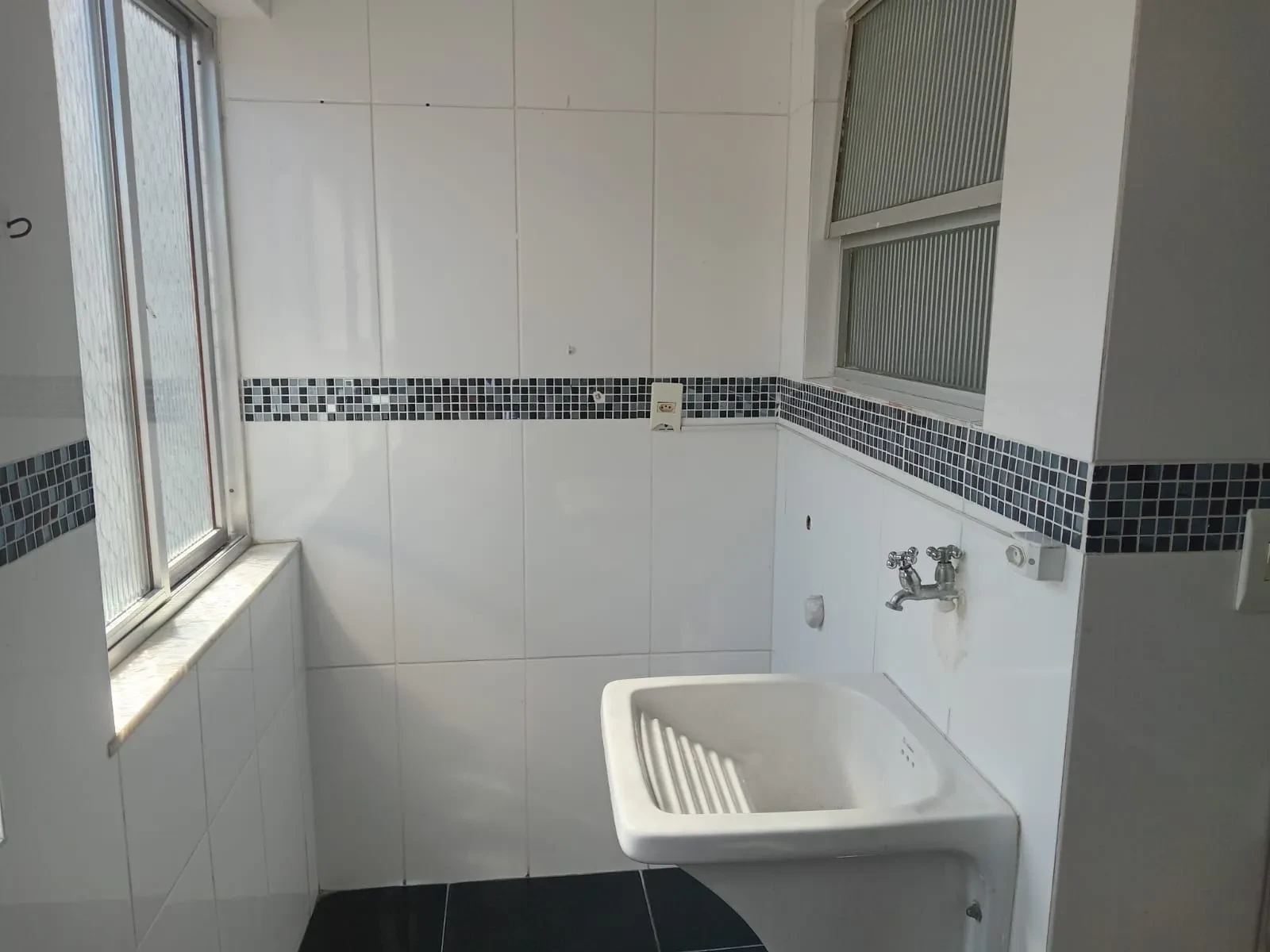 Imagem Apartamento com 2 Quartos à Venda, 65 metros em Santa Rosa - Niterói