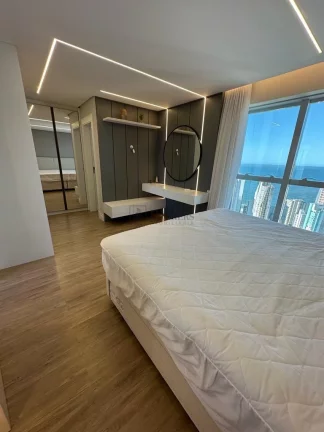 Imagem Apartamento com 3 suítes à venda no Centro de Balneário Camboriú/SC
