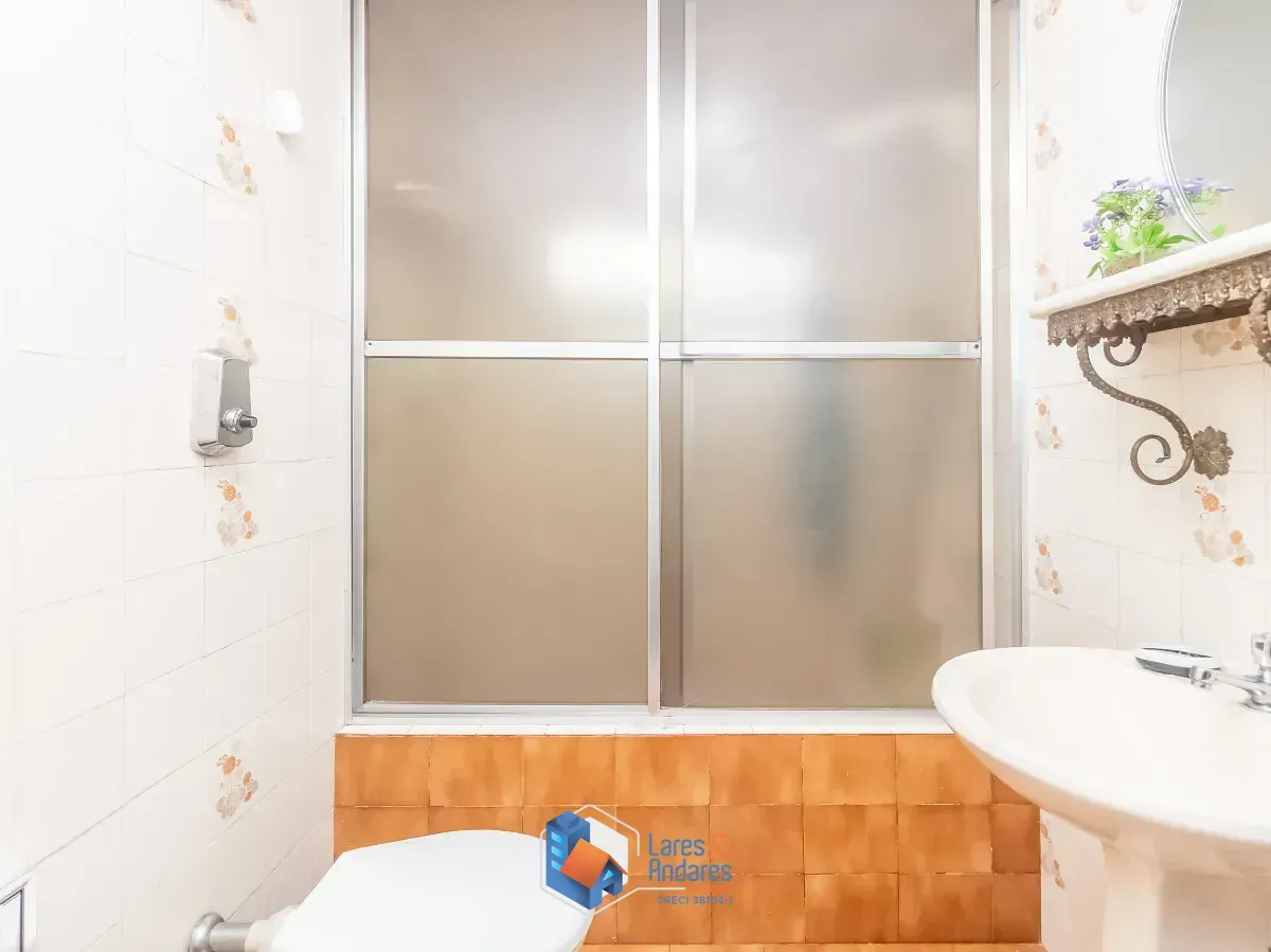 Imagem Sobrado para venda em Vila Ester (Zona Norte) com 3 quartos, sendo 1 suíte, 120m²