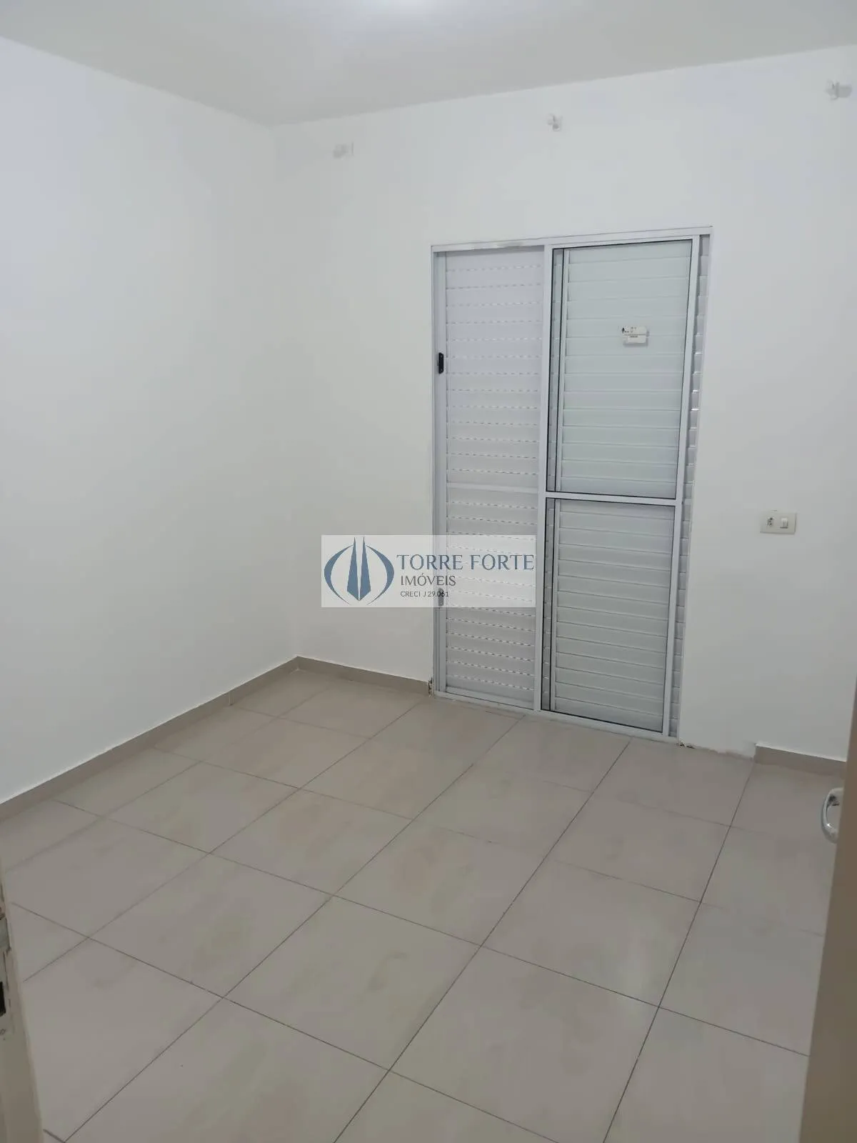 Imagem Linda casa com 3 dormitórios e 2 vagas em Vila Paulistana