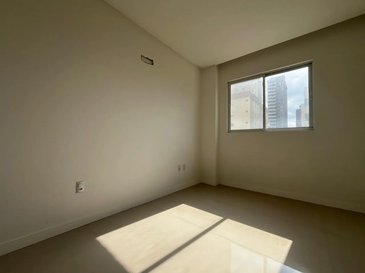 Imagem Apartamento à venda com 170m2 por R$ 2.800.000,00