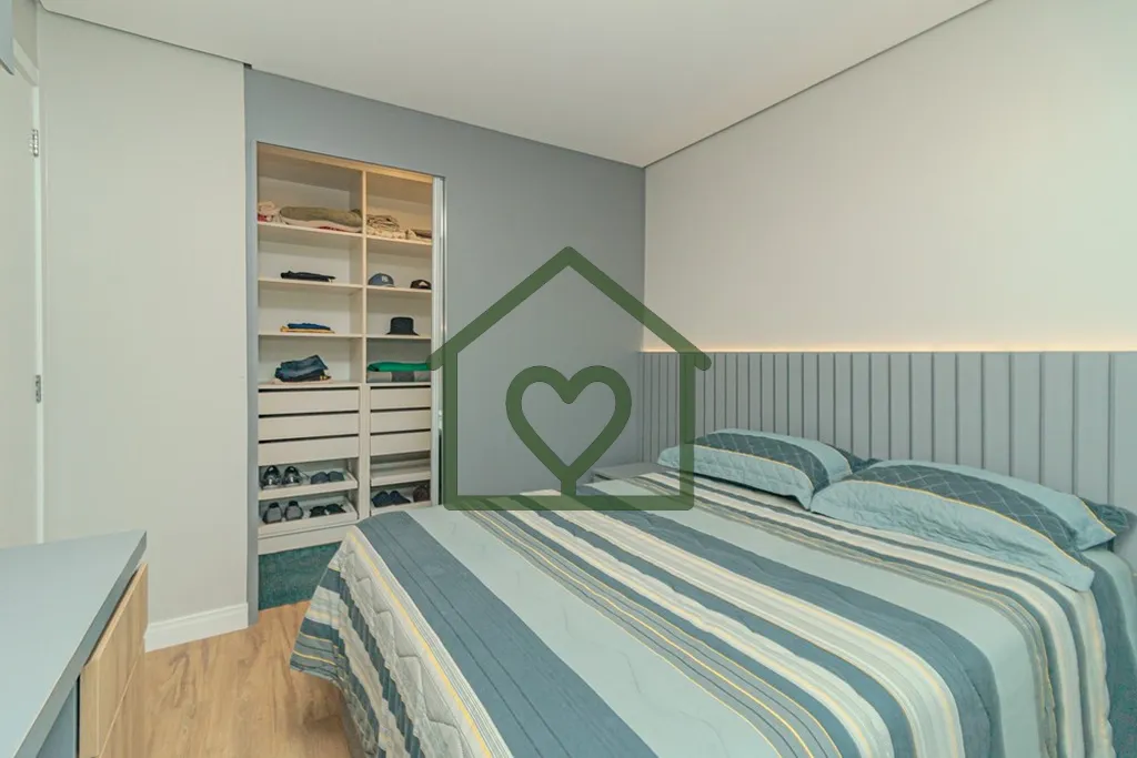 Imagem Apartamento situado em um elegante condomínio fechado, onde conforto e praticidade se unem em um im...