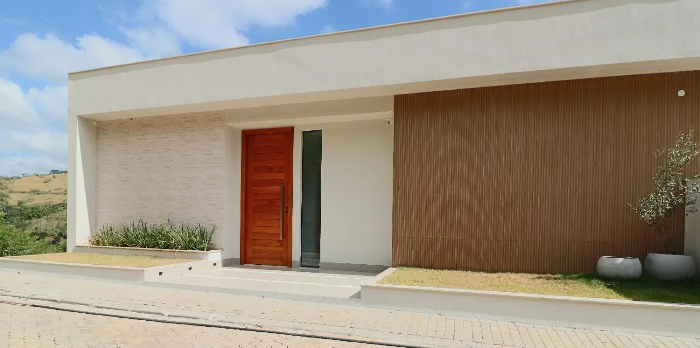 Foto do imóvel Casa em Condomínio para Venda em Areal / RJ em Estrada do Sitio Canto Alegre