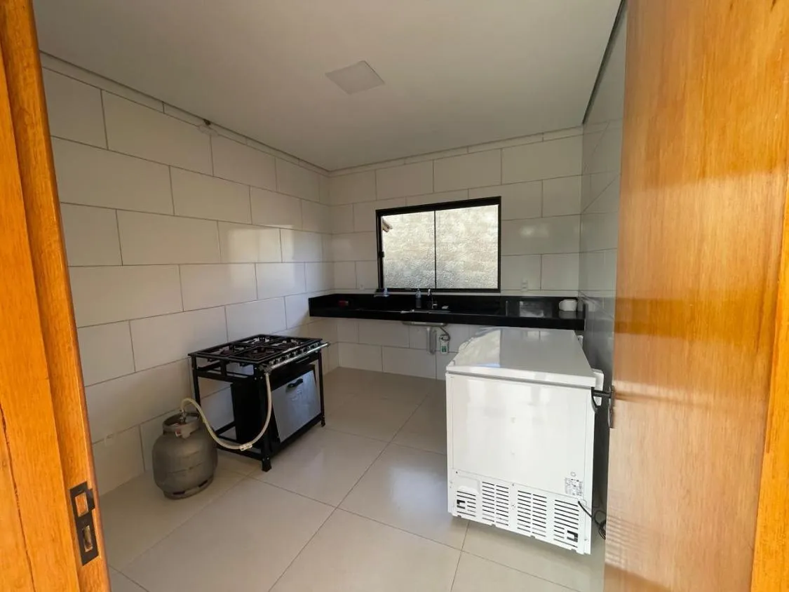 Imagem VENDE-SE EXCELENTE CHÁCARA EM ESMERALDAS / com 3.000 m² de terreno