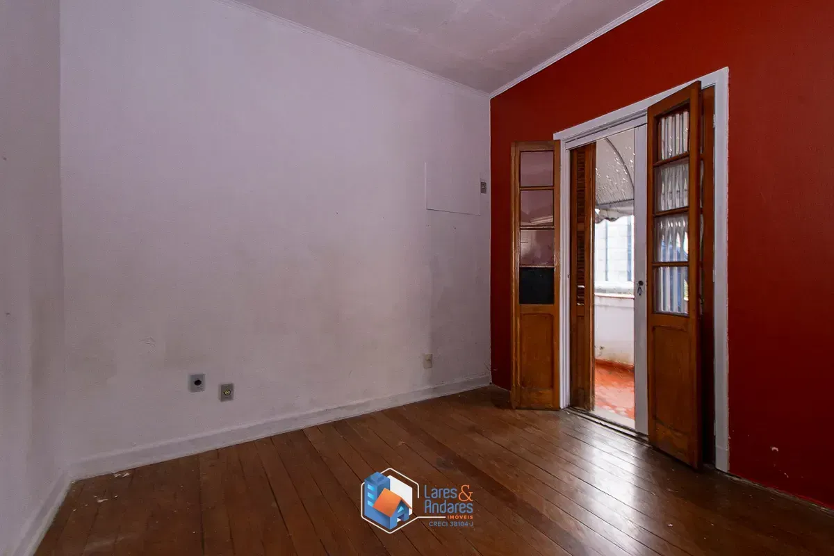 Imagem Sobrado para venda em Aclimação com 3 quartos, 295m²