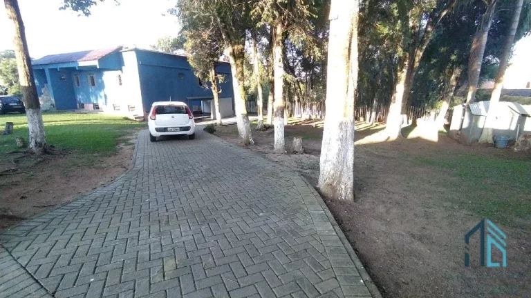 Imagem - Chácara com casa, 04 quartos c/suíte, em ótima localização, em São José dos Pinhais PR