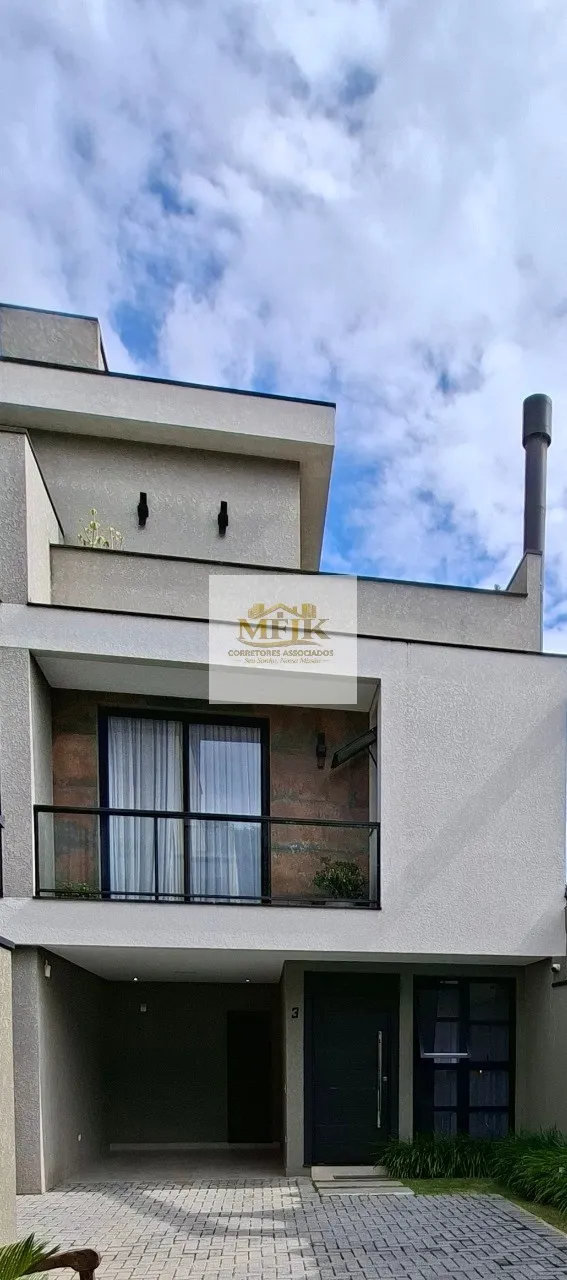 Foto do imóvel Triplex com 3 quartos à venda no Uberaba em Curitiba