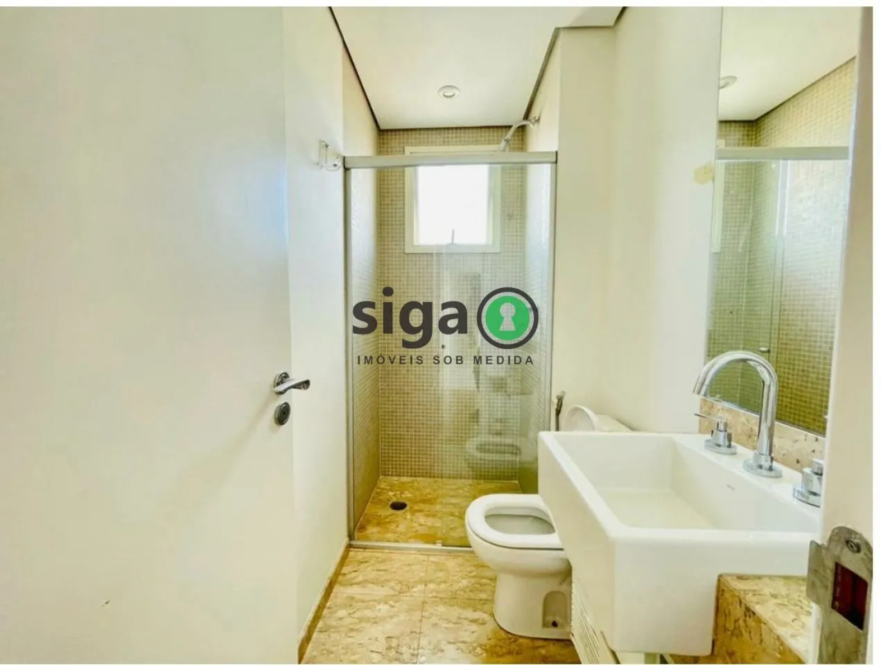 Imagem Apartamento a venda ou locação em Perdizes, com 3 suites, 4 vagas, em 215m²