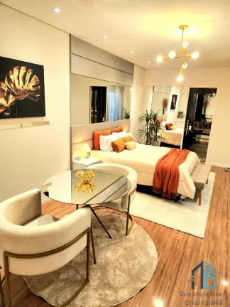 Imagem Casa a venda, 03 quartos c/suíte, 08 vagas, edícula, piscina em São José dos Pinhais PR