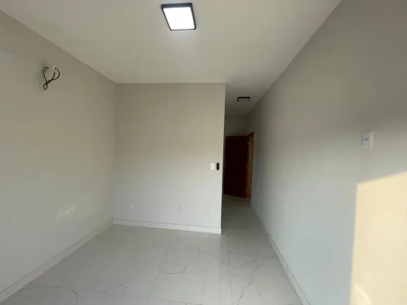 Imagem Casa com 3 Suítes e Piscina no Nova Jaguari
