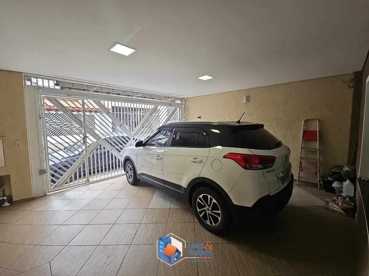 Imagem Sobrado para venda em Vila Ivone com 3 quartos, sendo 1 suíte, 178m²