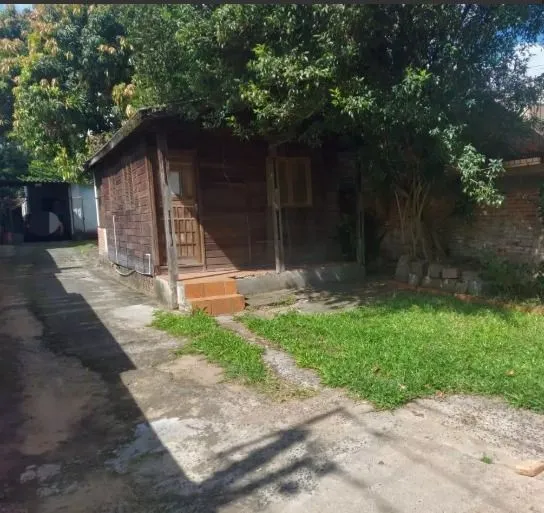 Imagem Terreno de 355m² á venda no Bairro Glória, Porto Alegre