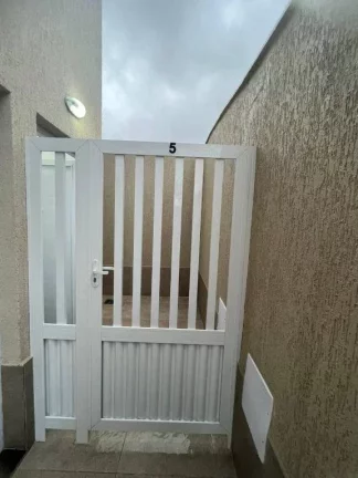 Imagem Casa com 2 dormitórios à venda, 49 m² por R$ 250.000,00 - Mirim - Praia Grande/SP