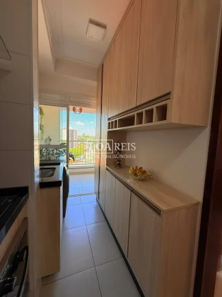 Imagem APARTAMENTO 2 DORMITÓRIOS SENDO 1 SUÍTE VARANDA E ARMÁRIOS PLANEJADOS