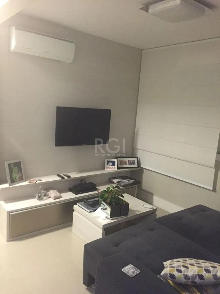 Imagem Apartamento para Venda - 63.56m², 2 dormitórios, sendo 1 suites, 1 vaga - Cristal