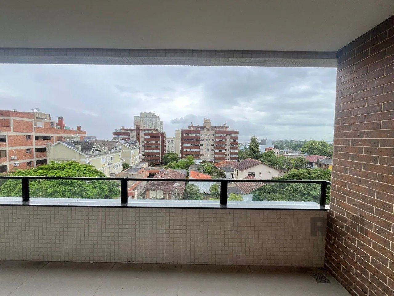 Imagem Apartamento 03 Suítes / Sacada/ 131m / Rua José Gomes / Tristeza