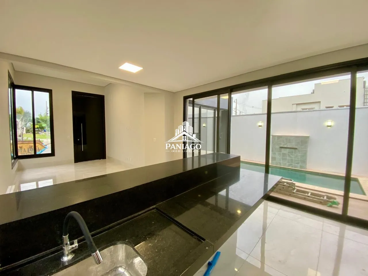 Imagem Casa 3 suítes, cozinha gourmet, piscina com cascata, Primor das Torres,Cuiabá/MT