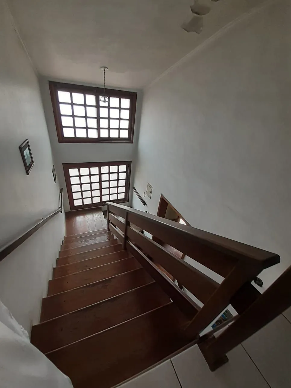 Imagem Casa Residencial Semimobiliada à Venda em Porto Alegre, RS