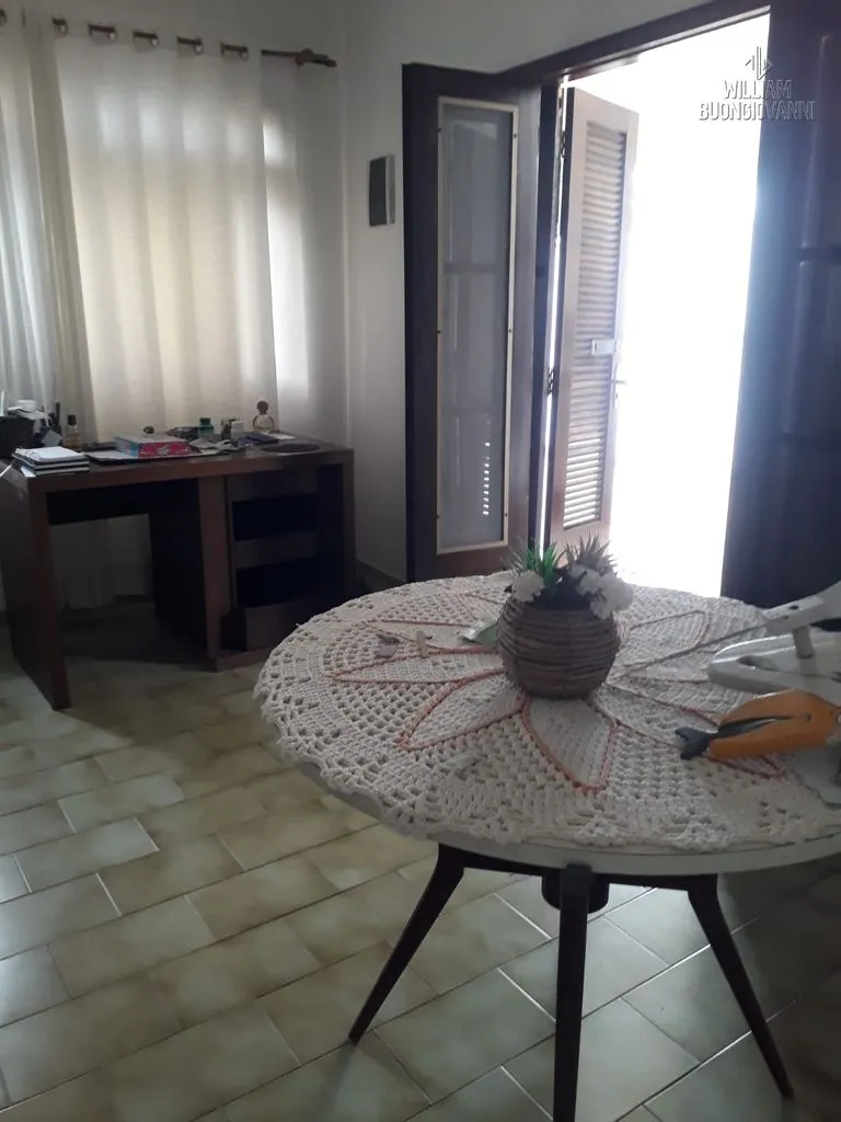 Imagem Casa Térrea Individual, 2 Quartos com Piscina Edícula com mais 2 suítes