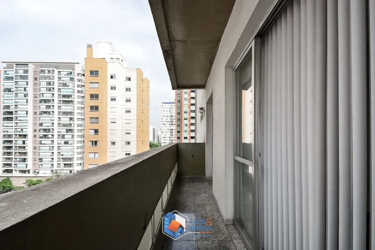 Imagem Apartamento para venda em Moema com 3 quartos, sendo 1 suíte, 97m²