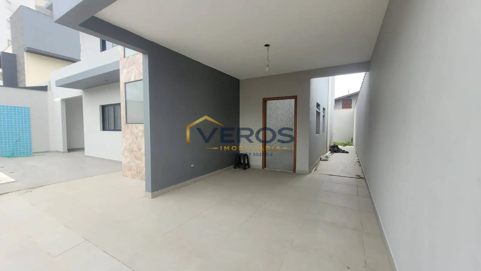 Imagem Sobrado de alto padrão à venda no Indaiá - a 100 metros da Orla