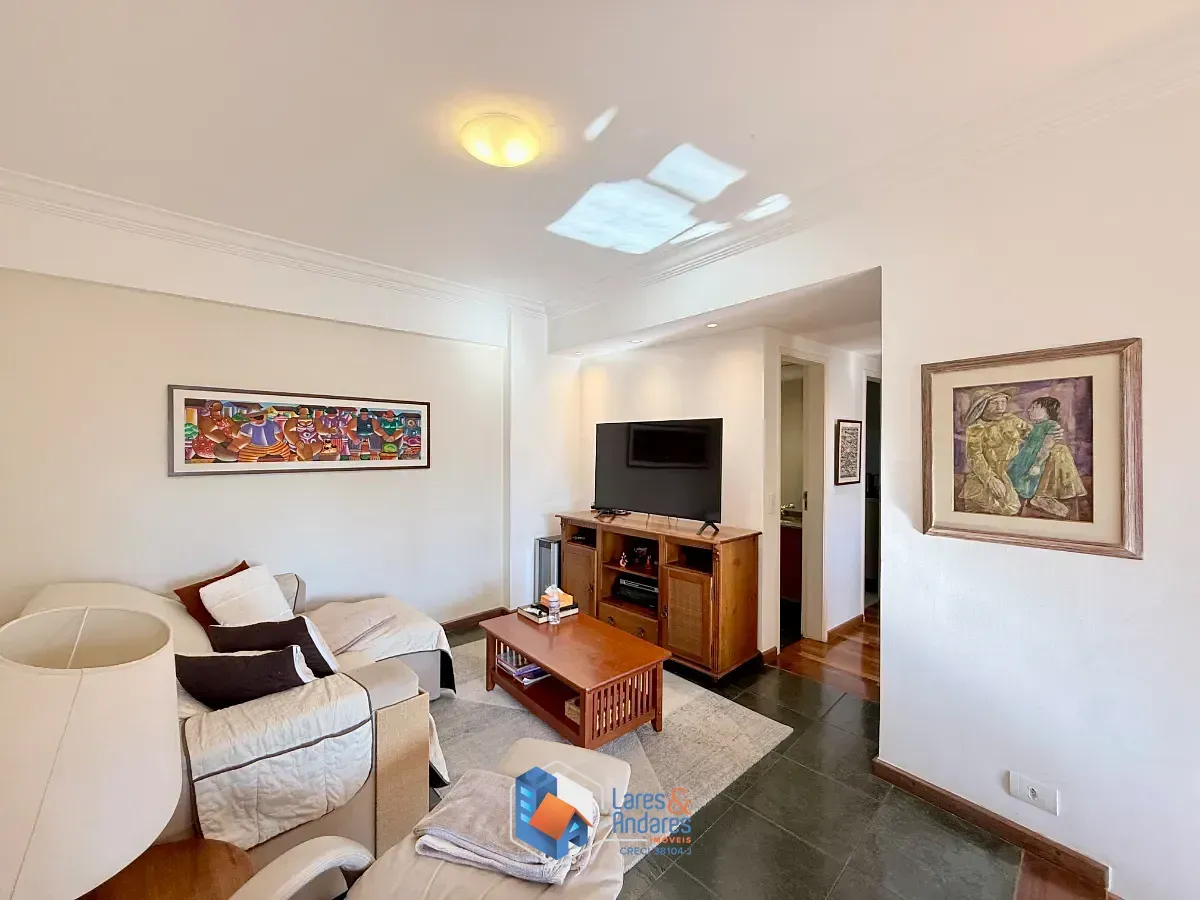 Imagem Apartamento para venda em Jardim das Acácias com 4 quartos, sendo 1 suíte, 130m²