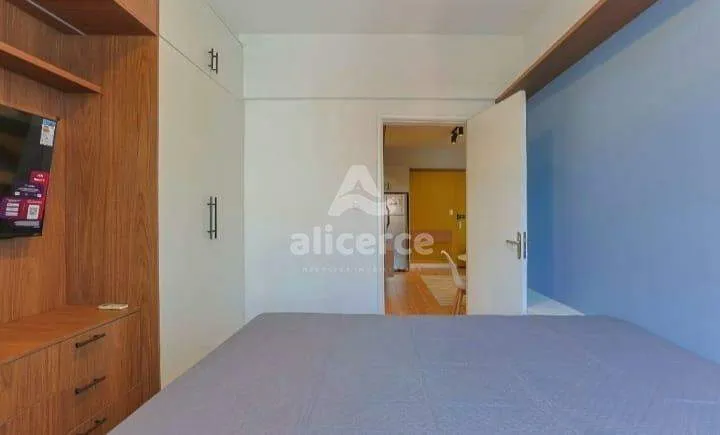 Imagem Apartamento de 1 dormitório no Centro de Florianópolis - Excelente oportunidade para morar ou investir.
