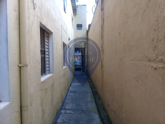 Imagem Imperdível Casa para renda à Venda em São Paulo-SP, Jardim Iva: 6 Quartos, 3 Salas, 3 Banheiros, 3 Vagas de Garagem - 230,00 m². Aproveite!