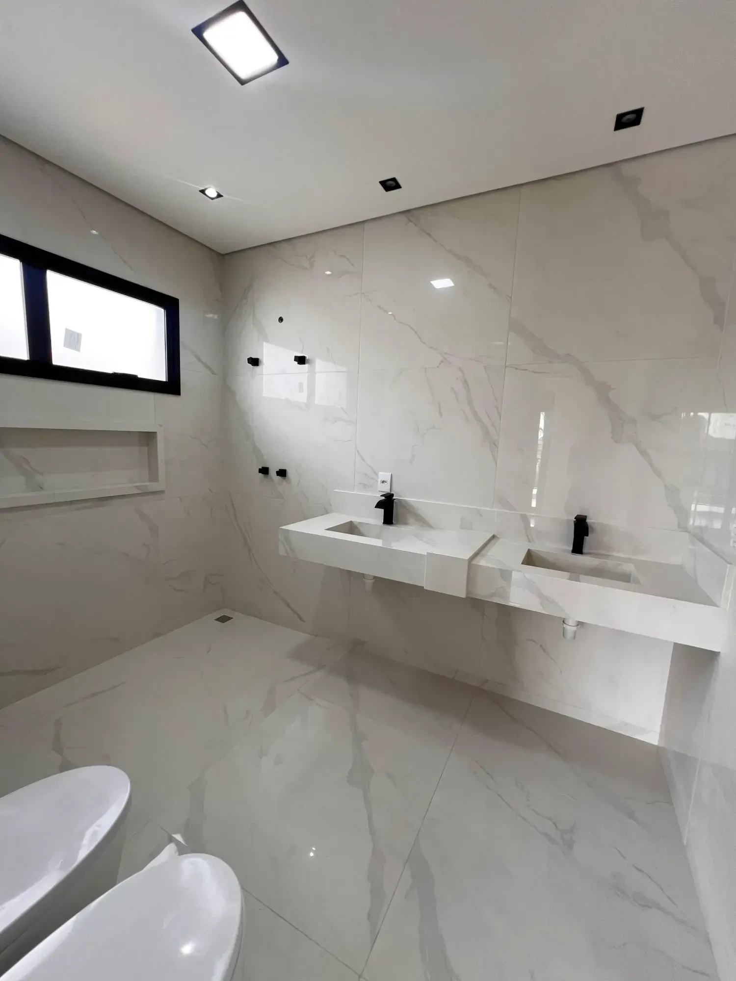 Imagem Casa de Condomínio com 4 Quartos à Venda, 350 m² em Medeiros - Jundiaí