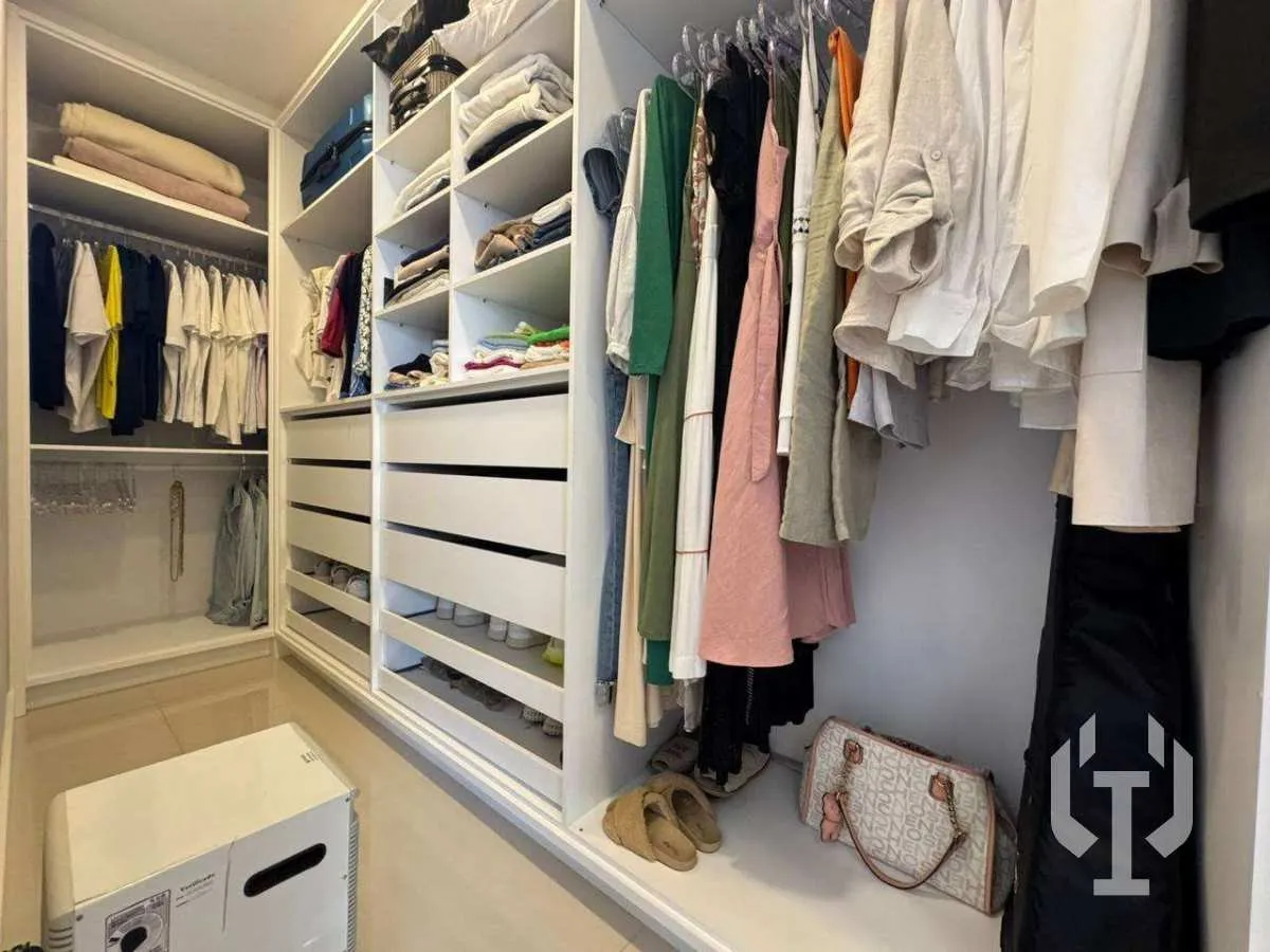 Imagem Apartamento à venda, no RESIDENCIAL PARIS, , com 4 quartos, 185m2