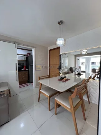 Imagem DOIS QUARTOS COM TAMANHO DIFERENCIADO NA QUADRA DO MAR