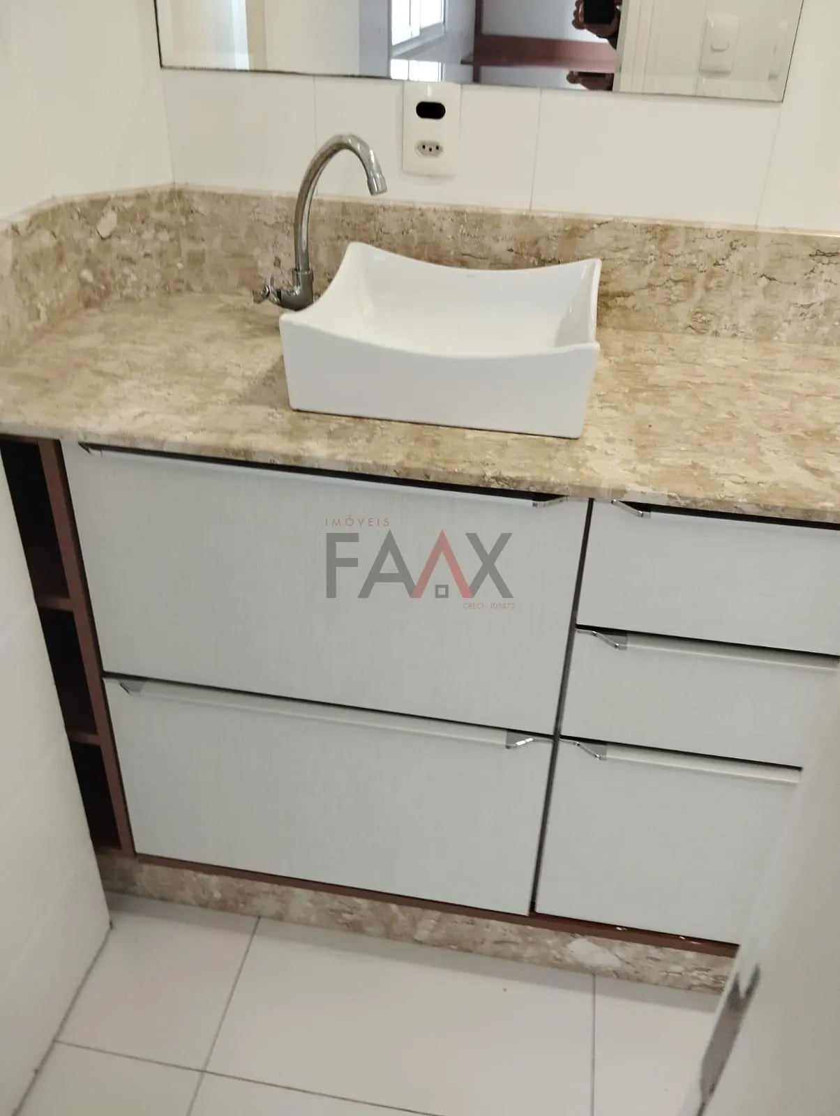 Imagem Apartamento com 2 dormitórios à venda,94.37 m , CENTRO - GUARAPUAVA - PR